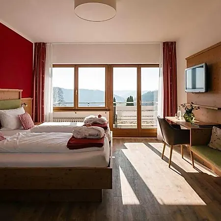 Hotel Wiedener Eck 4*