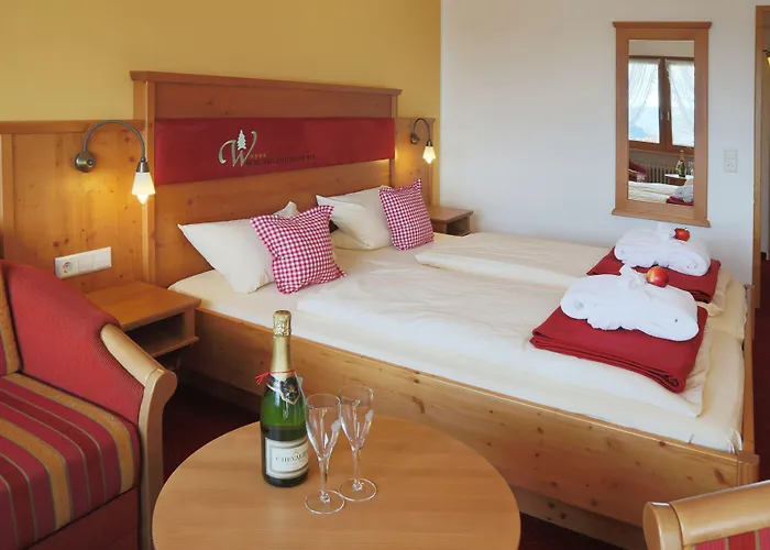 Hotel Wiedener Eck 4*