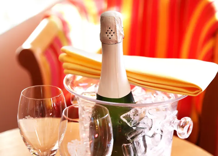 Hotel Wiedener Eck 4*